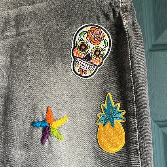 Amazing custom jeans!! - Picture 4 of 11